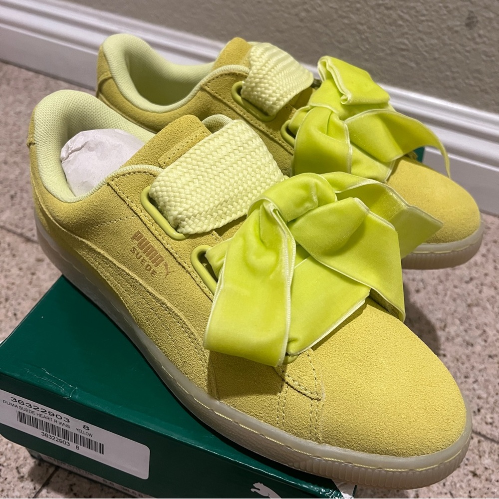 PUMA woman’s Suede Classic Light Flex Bow V Slip On Sneakers Shoes Casual size8